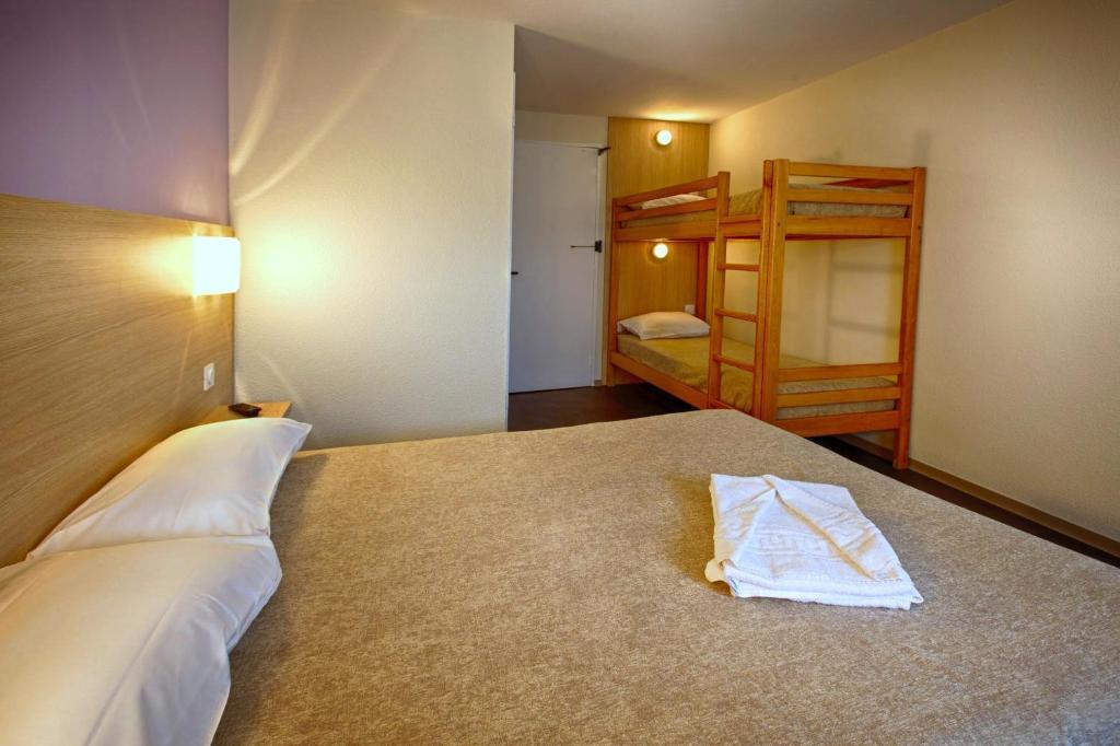 Hotel Formule Club Сенон Номер фото